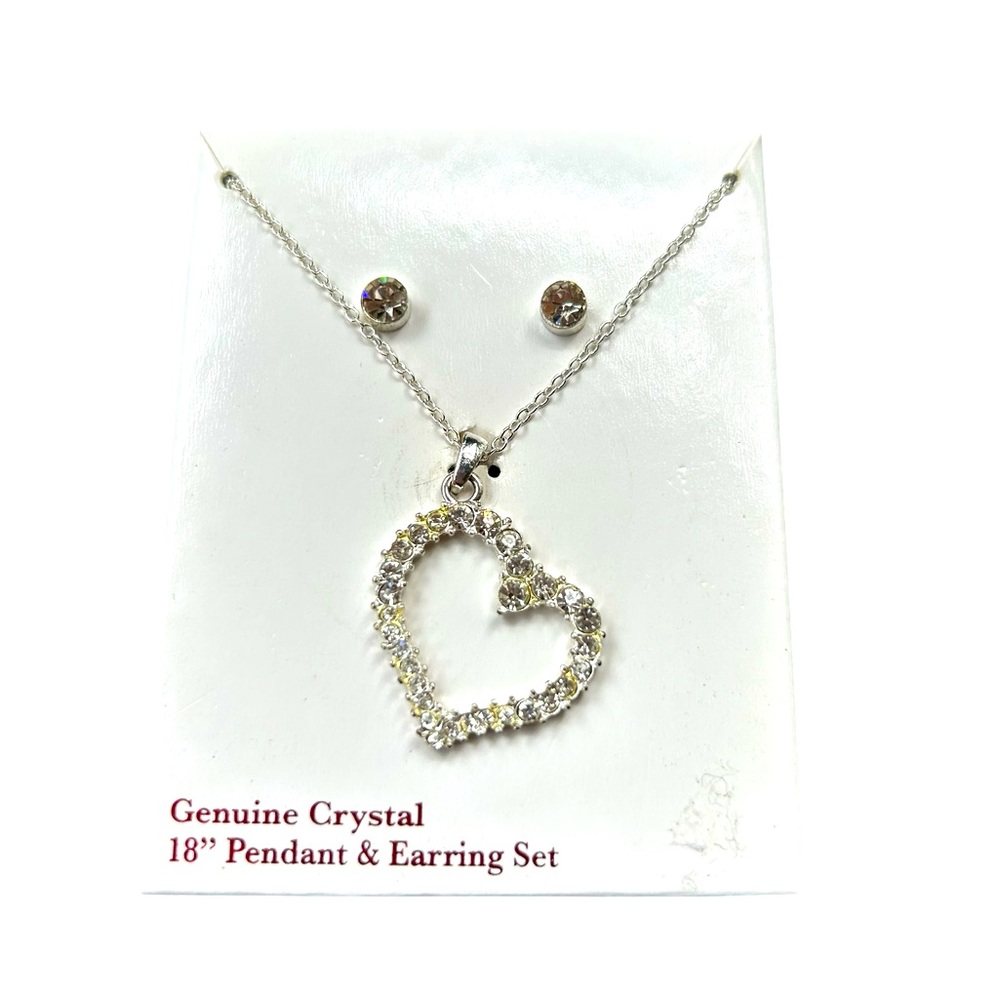 Crystal Heart Pendant & earrings. New in Box. - Picture 1 of 4